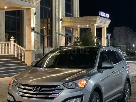 Hyundai Santa Fe 2014 года за 6 500 000 тг. в Уральск – фото 2