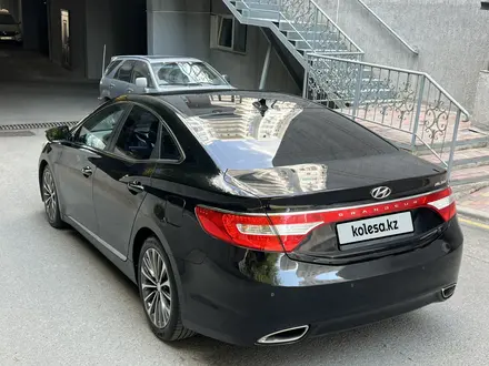 Hyundai Grandeur 2014 года за 7 800 000 тг. в Алматы – фото 6