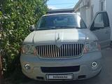 Lincoln Navigator 2004 года за 4 600 000 тг. в Актау