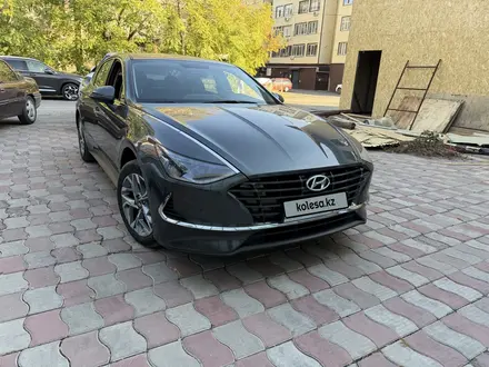 Hyundai Sonata 2023 года за 10 800 000 тг. в Шымкент – фото 9