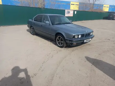 BMW 520 1989 года за 1 300 000 тг. в Актобе – фото 3