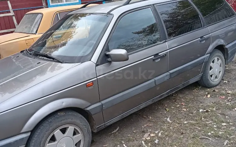 Volkswagen Passat 1993 годаүшін1 300 000 тг. в Семей