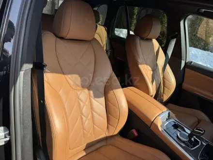BMW X5 2022 года за 36 500 000 тг. в Алматы – фото 15