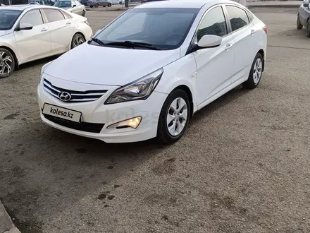 Hyundai Solaris 2015 года за 4 700 000 тг. в Караганда – фото 3