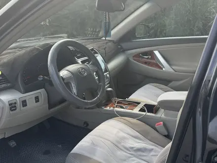 Toyota Camry 2010 года за 7 600 000 тг. в Тараз – фото 6