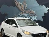 Hyundai Accent 2021 года за 6 800 000 тг. в Усть-Каменогорск – фото 3