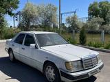 Mercedes-Benz E 200 1992 года за 500 000 тг. в Кулан – фото 5