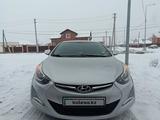 Hyundai Elantra 2015 годаүшін6 800 000 тг. в Атырау