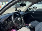 Volkswagen Passat 2001 года за 3 000 000 тг. в Шымкент – фото 4