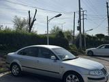 Volkswagen Passat 2001 года за 3 000 000 тг. в Шымкент