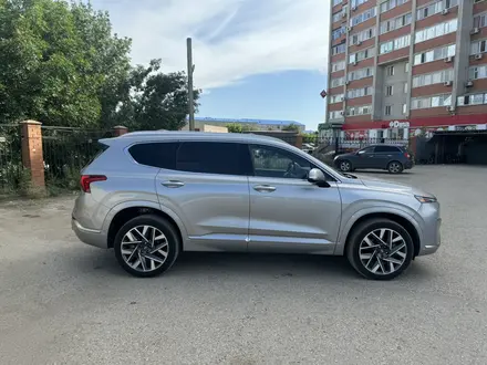 Hyundai Santa Fe 2022 года за 16 000 000 тг. в Актобе – фото 4