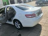 Toyota Camry 2010 года за 6 850 000 тг. в Актобе – фото 2