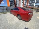 Toyota Camry 2013 года за 5 600 000 тг. в Актобе – фото 3