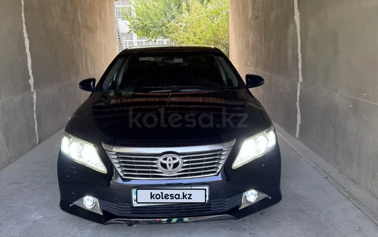 Toyota Camry 2012 годаfor11 500 000 тг. в Шымкент