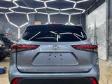 Toyota Highlander 2023 года за 24 400 000 тг. в Алматы – фото 3