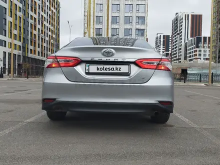 Toyota Camry 2018 года за 12 000 000 тг. в Астана – фото 7