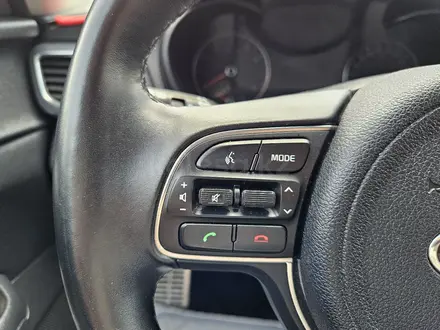 Kia K5 2016 года за 9 600 000 тг. в Алматы – фото 19