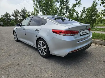 Kia K5 2016 года за 9 600 000 тг. в Алматы – фото 7