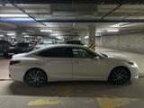 Lexus ES 250 2023 года за 29 000 000 тг. в Астана – фото 2