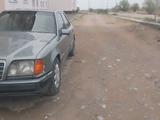 Mercedes-Benz E 230 1991 годаүшін700 000 тг. в Жаркент – фото 2