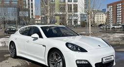 Porsche Panamera 2012 года за 23 000 000 тг. в Астана