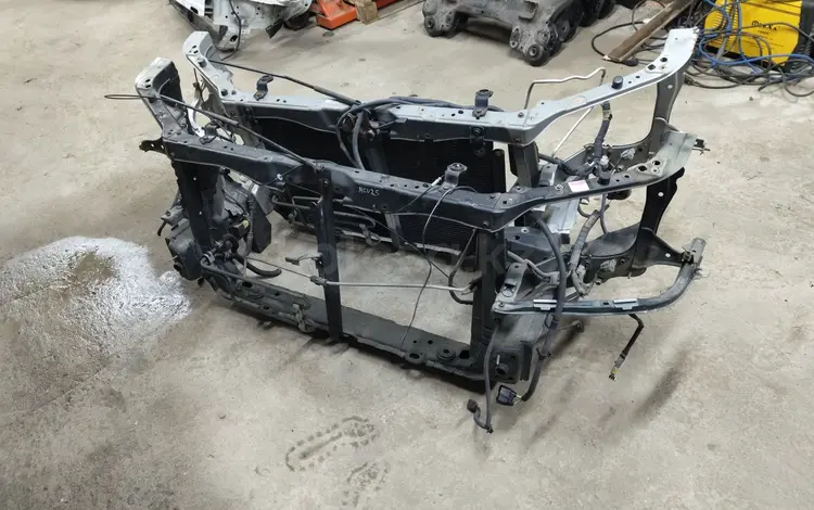 Телевизор экран от Toyota Highlander за 50 000 тг. в Алматы