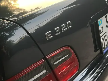 Mercedes-Benz E 320 1998 года за 5 000 000 тг. в Алматы – фото 8