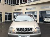 Lexus RX 300 1999 годаүшін5 400 000 тг. в Алматы – фото 2