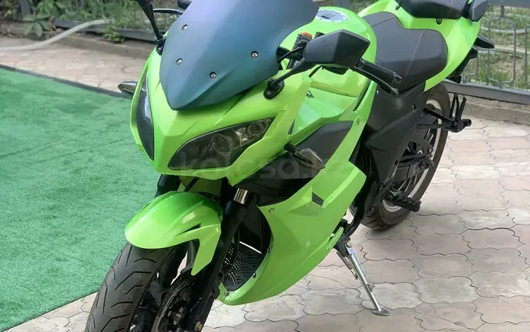 Kawasaki  Ninja 300 2021 года за 900 000 тг. в Алматы