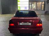 Mercedes-Benz C 240 1997 года за 1 500 000 тг. в Астана – фото 2