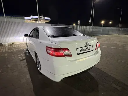 Toyota Camry 2010 года за 6 500 000 тг. в Уральск – фото 6