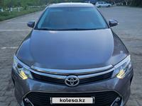 Toyota Camry 2016 года за 8 500 000 тг. в Актобе