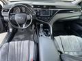 Toyota Camry 2019 года за 9 960 000 тг. в Алматы – фото 10