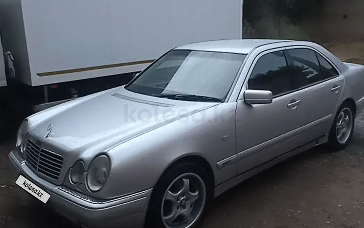 Mercedes-Benz E 320 1998 года за 4 200 000 тг. в Шымкент