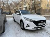 Hyundai Accent 2022 года за 8 400 000 тг. в Павлодар – фото 2