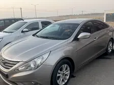 Hyundai Sonata, 2012