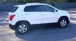 Chevrolet Tracker 2014 годаүшін4 730 000 тг. в Караганда – фото 2