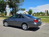 Toyota Camry 2005 годаүшін7 700 000 тг. в Тараз – фото 2