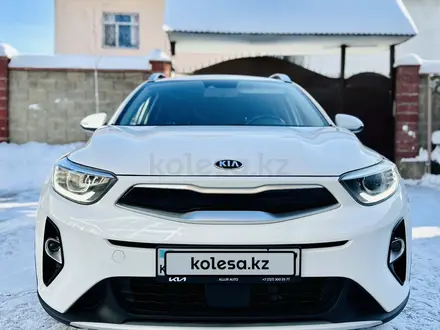 Kia Stonic 2018 года за 8 900 000 тг. в Шымкент