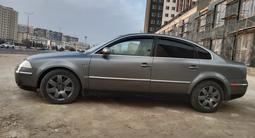 Volkswagen Passat 2002 годаfor1 600 000 тг. в Актау