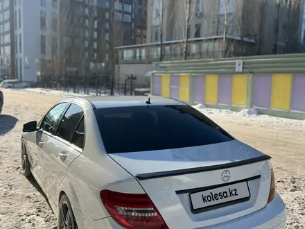 Mercedes-Benz C 200 2011 года за 6 500 000 тг. в Астана – фото 4