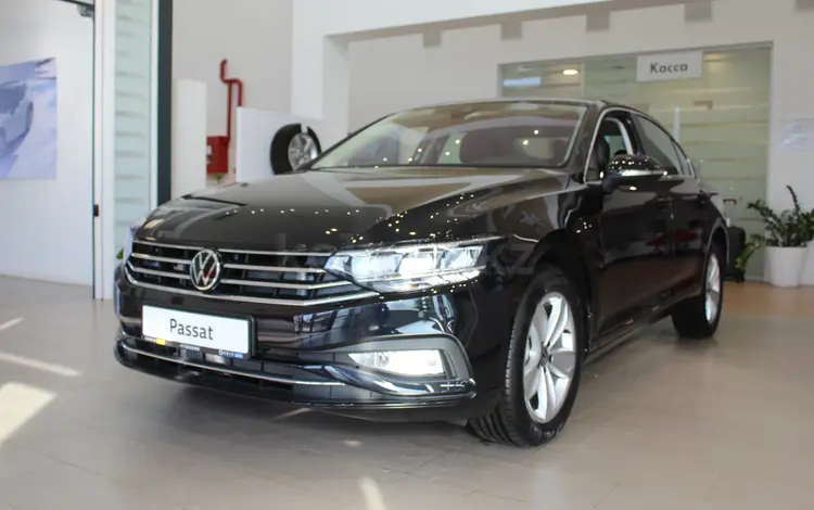 Volkswagen Passat Business 2.0 TSI 2022 года за 16 200 000 тг. в Атырау