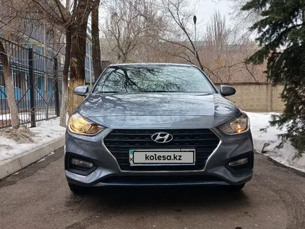 Hyundai Accent 2017 года за 5 850 000 тг. в Алматы – фото 3