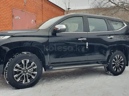 Mitsubishi Montero Sport 2023 года за 19 990 000 тг. в Петропавловск – фото 5