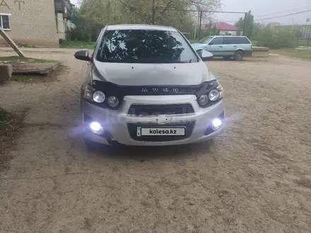 Chevrolet Aveo 2013 годаүшін4 100 000 тг. в Уральск