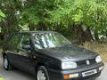 Volkswagen Golf 1993 года за 1 500 000 тг. в Тараз