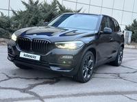 BMW X5 2018 года за 29 500 000 тг. в Шымкент