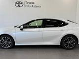 Toyota Camry Luxe 2024 года за 19 800 000 тг. в Астана – фото 3