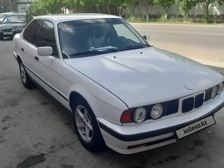 BMW 525 1990 года за 1 050 000 тг. в Кызылорда – фото 2