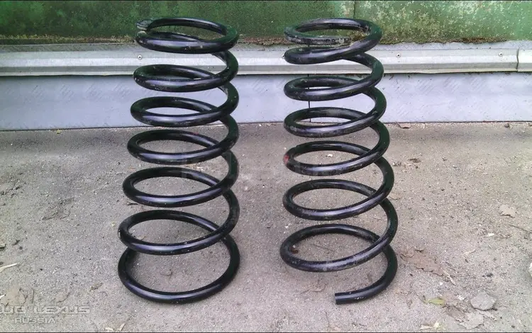 Задние пружины за 16 500 тг. в Астана